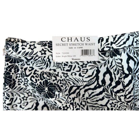 chaus secret stretch waist capri in white/black floral print Size 14 NWT - Picture 5 of 6